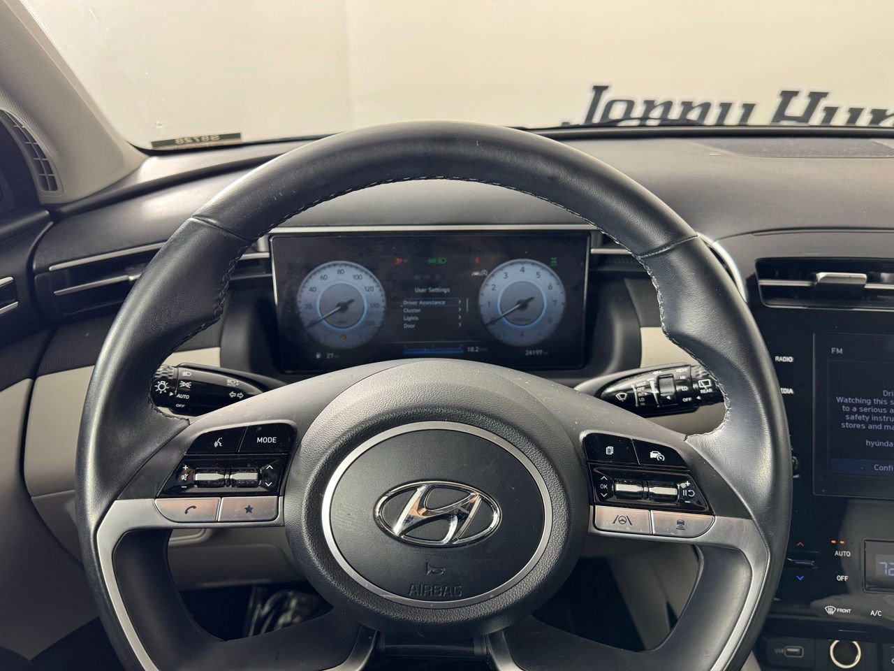 Used 2023 Hyundai Tucson SEL w/ Convenience Package AWD/4WD image 13