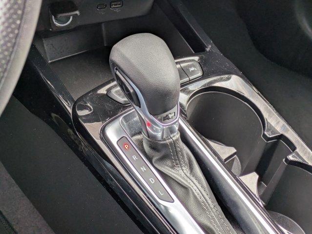 Used 2025 Chevrolet Trax LT image 18