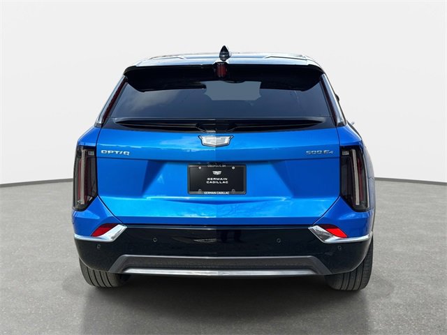 New 2026 Cadillac Optiq Luxury 1 image 4