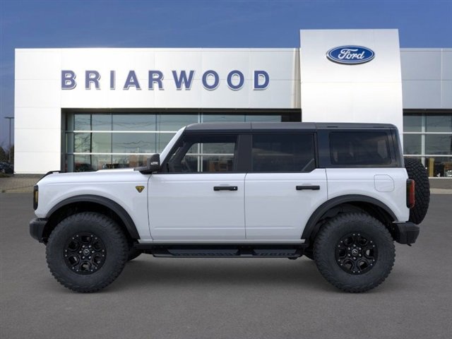 New 2025 Ford Bronco Badlands image 3
