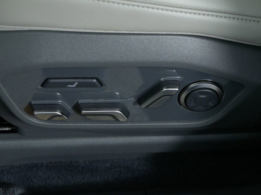 Certified 2024 Kia EV9 Land image 20