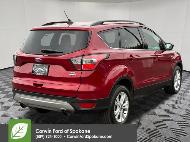 Used 2018 Ford Escape SEL image 16