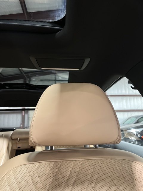 Used 2021 BMW 750i xDrive w/ M Sport Package image 17