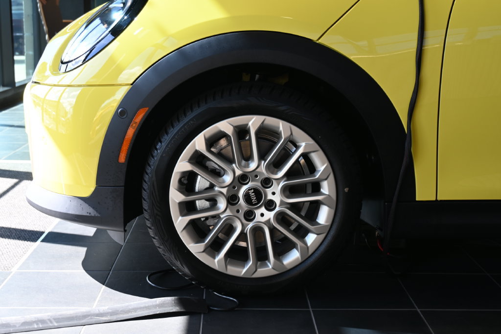 Used 2026 MINI Cooper S FWD image 11