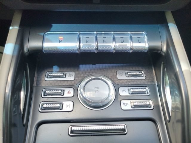 Certified 2024 Lincoln Nautilus Premier w/ Equipment Group 102A AWD/4WD image 40