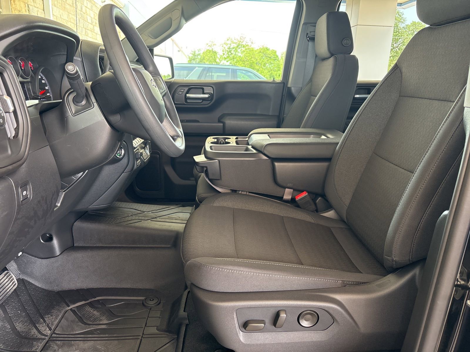 New 2026 Chevrolet Silverado 1500 Custom RWD image 14