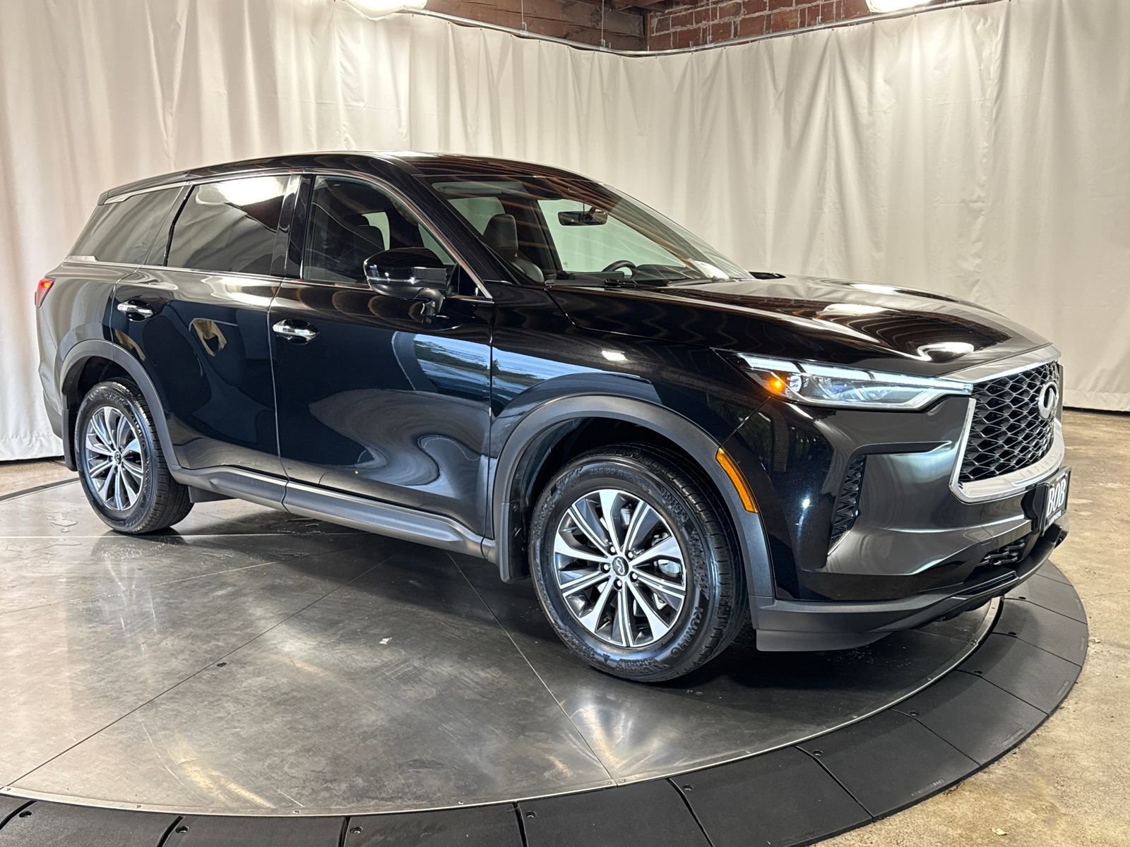 Certified 2025 INFINITI QX60 Pure image 10