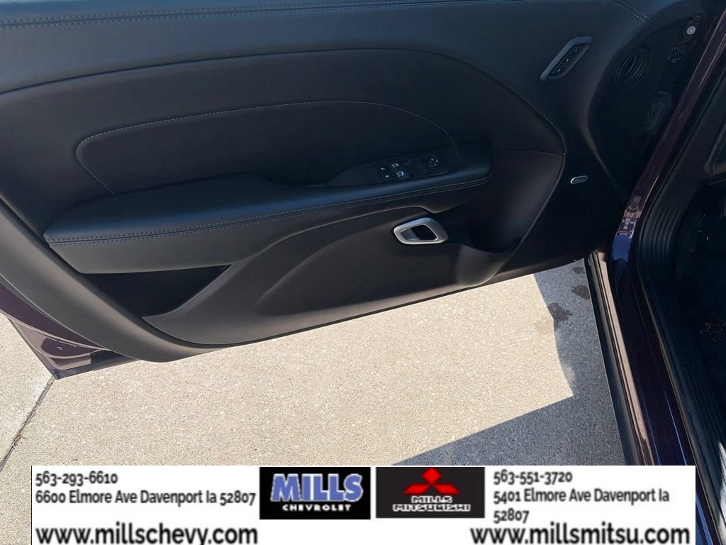 Used 2022 Dodge Challenger R/T Scat Pack RWD image 11