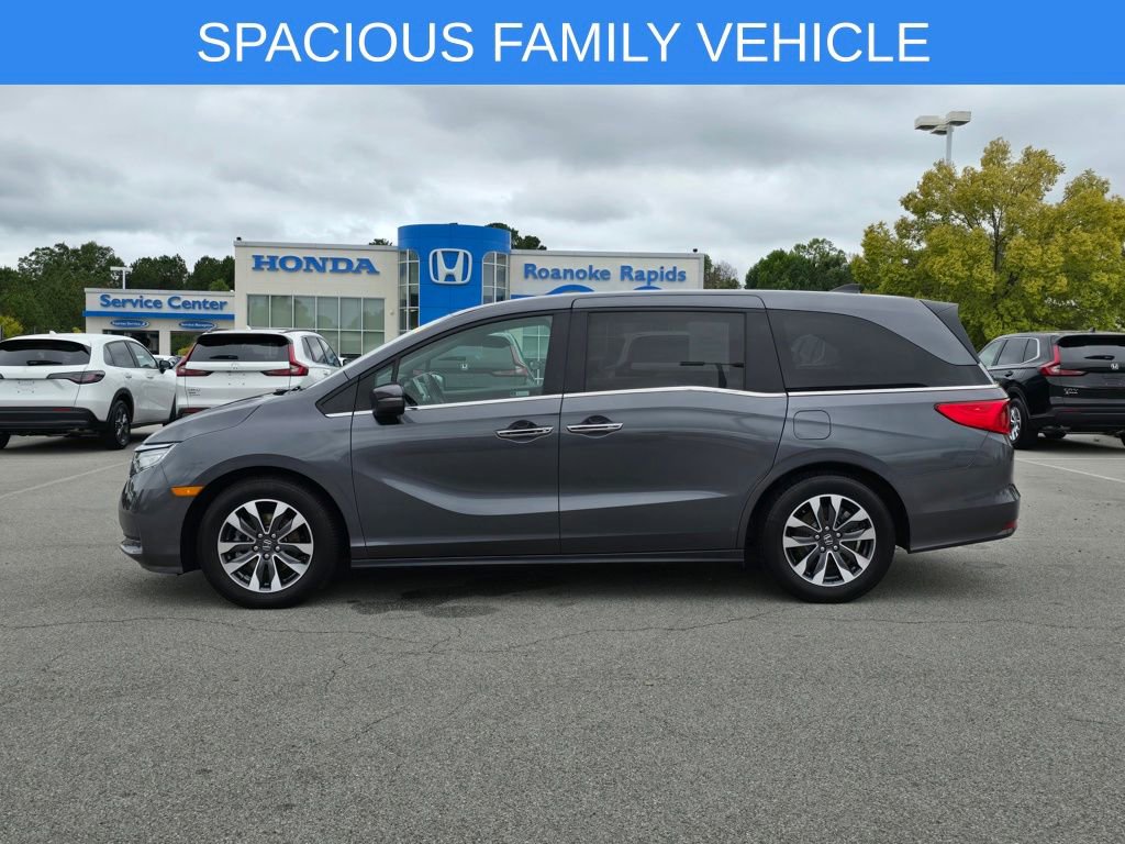 Used 2024 Honda Odyssey EX-L image 3