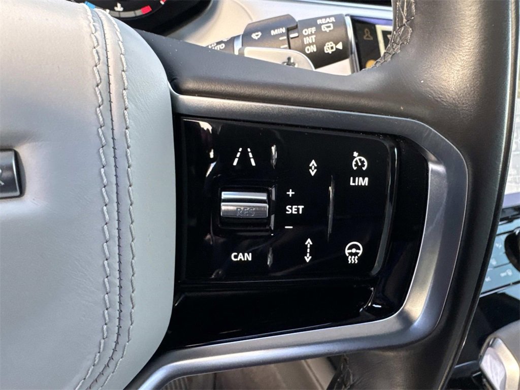 Used 2023 Land Rover Range Rover Sport SE image 26