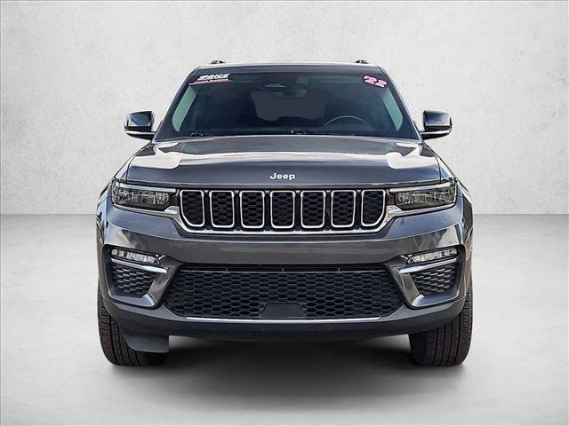 Used 2022 Jeep Grand Cherokee Limited AWD/4WD image 2