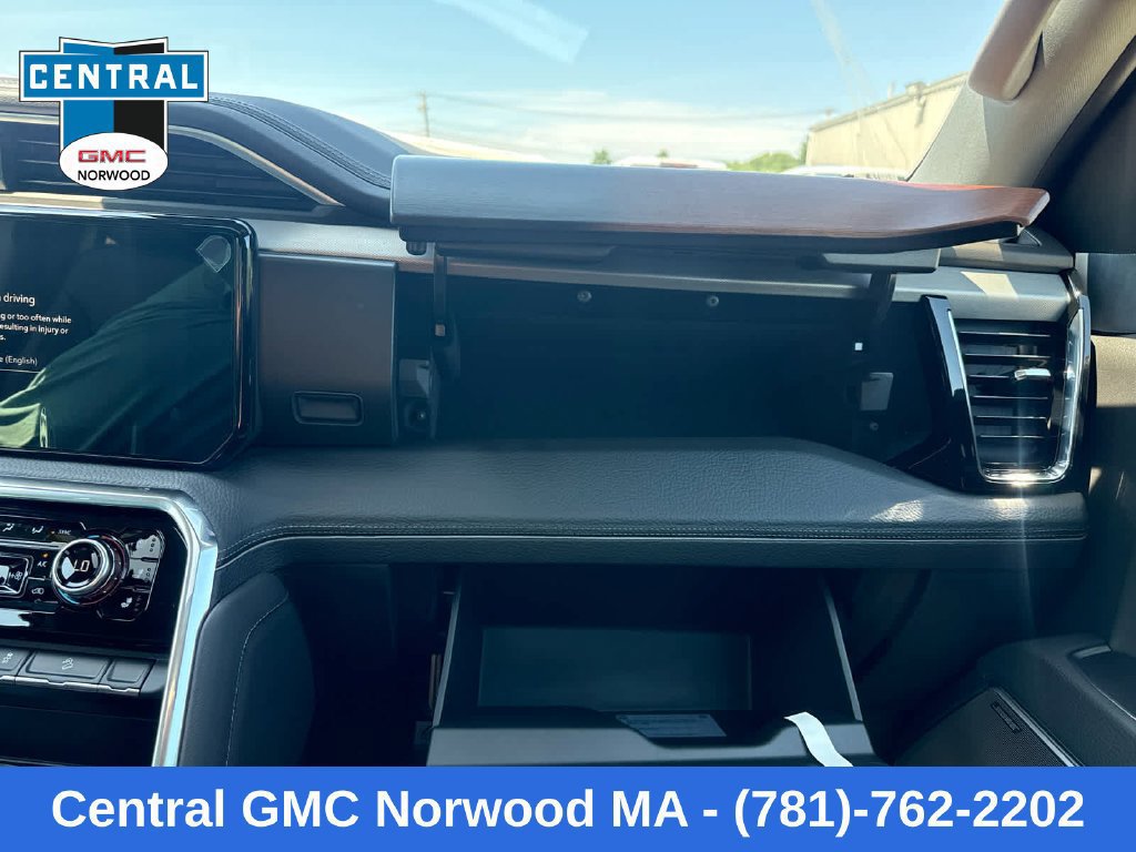 New 2026 GMC Sierra 1500 Denali AWD/4WD image 22