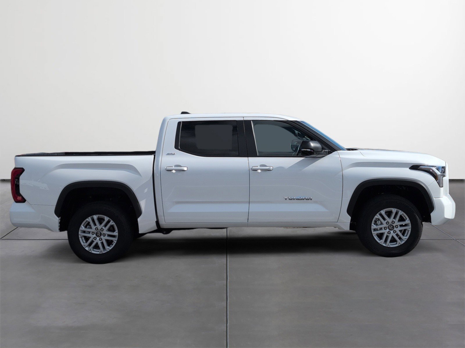 Used 2025 Toyota Tundra SR5 w/ SR5 Premium Package image 6