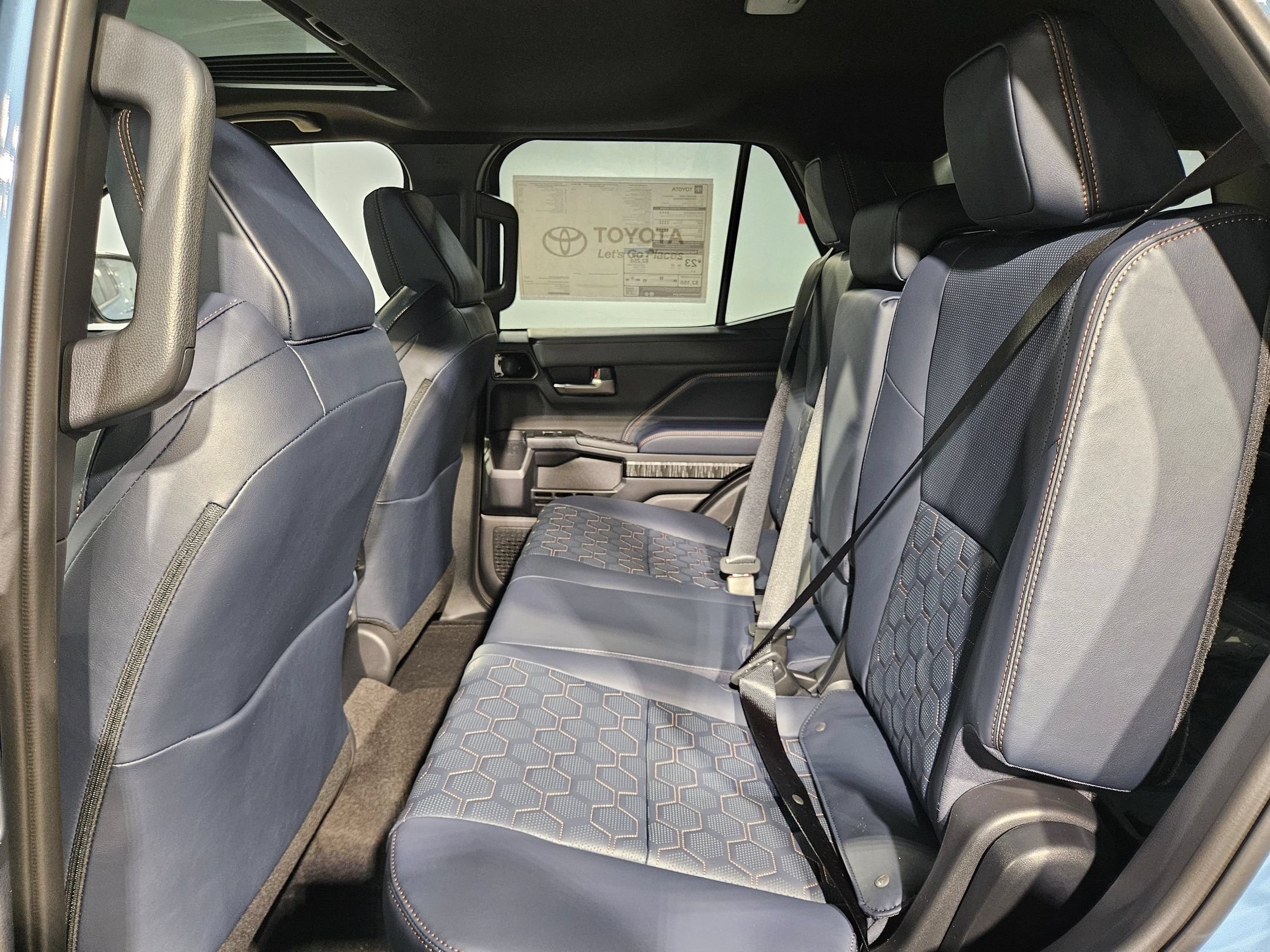 New 2026 Toyota 4Runner Platinum AWD/4WD image 22