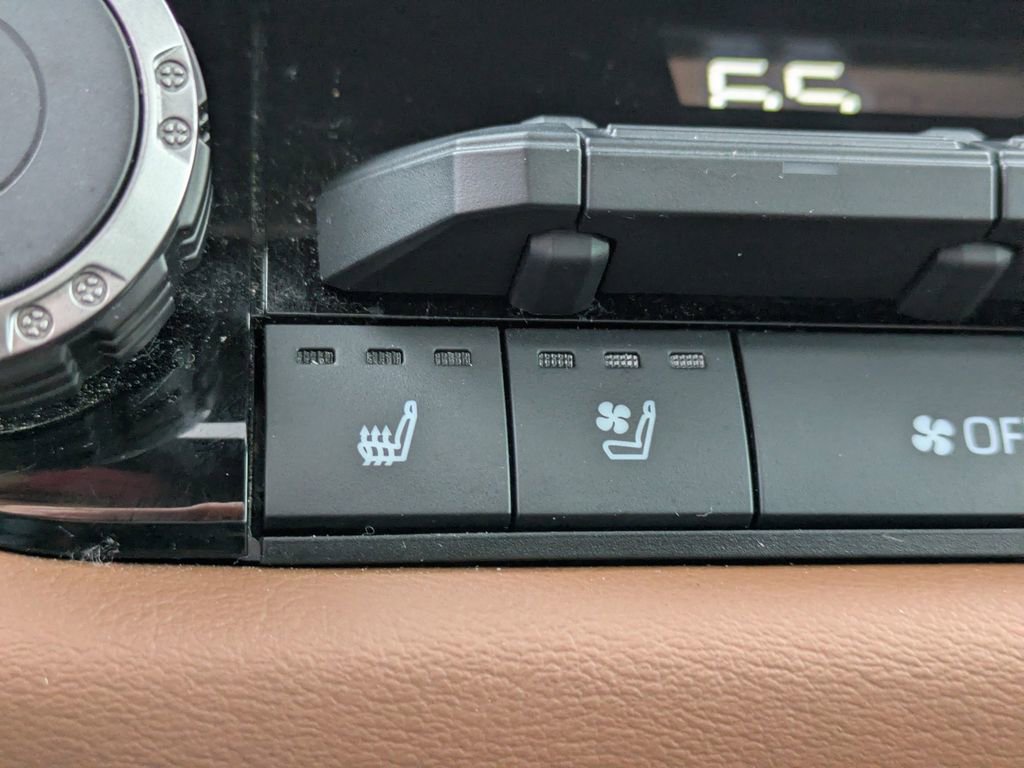 Used 2024 Toyota Tundra 1794 Edition image 22