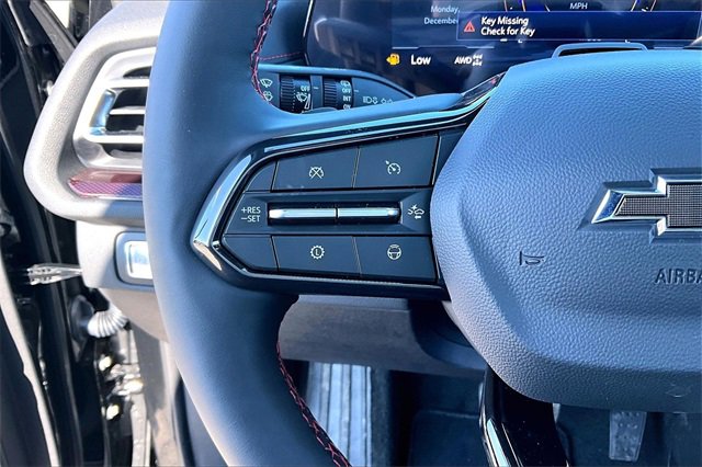 Used 2025 Chevrolet Traverse RS w/ LPO, Floor Liner Package image 11