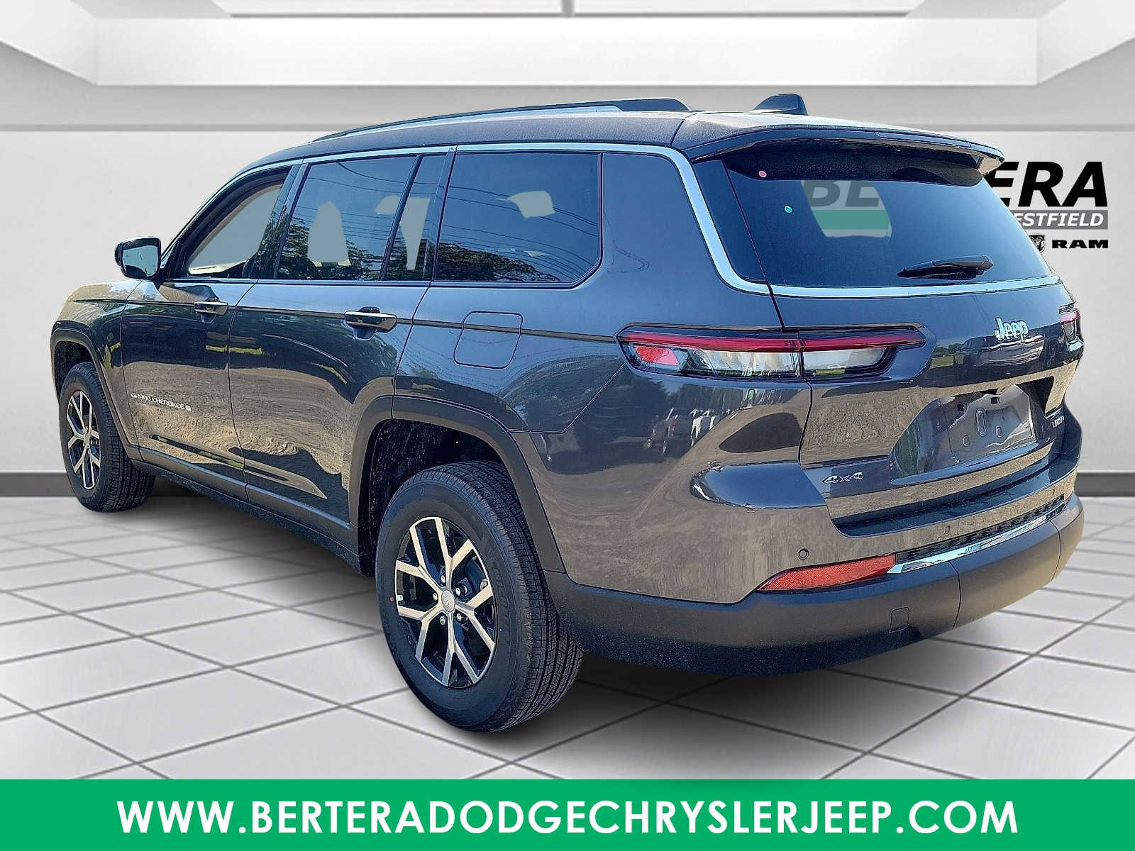 New 2024 Jeep Grand Cherokee L Limited image 3