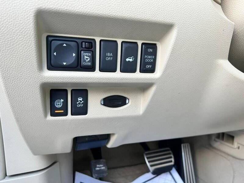 Used 2015 INFINITI QX70 2WD w/ Premium Package image 14