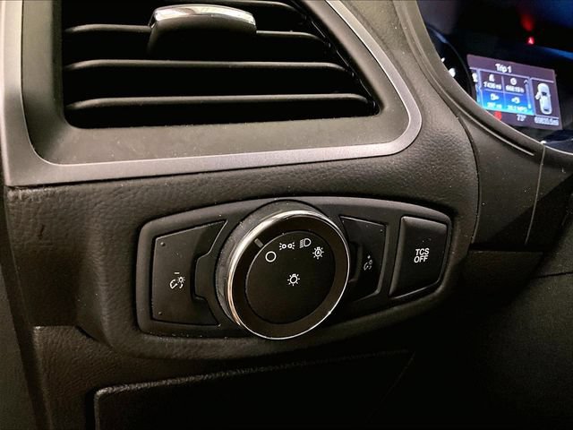 Used 2020 Ford Edge SE FWD image 30