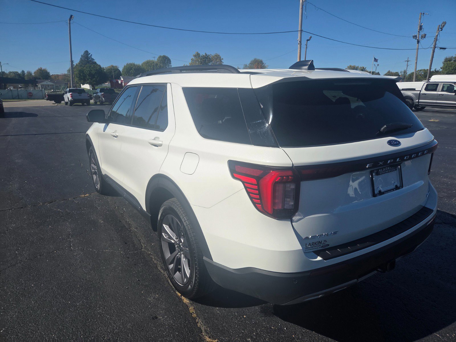 New 2025 Ford Explorer Active w/ Active Comfort Package image 5