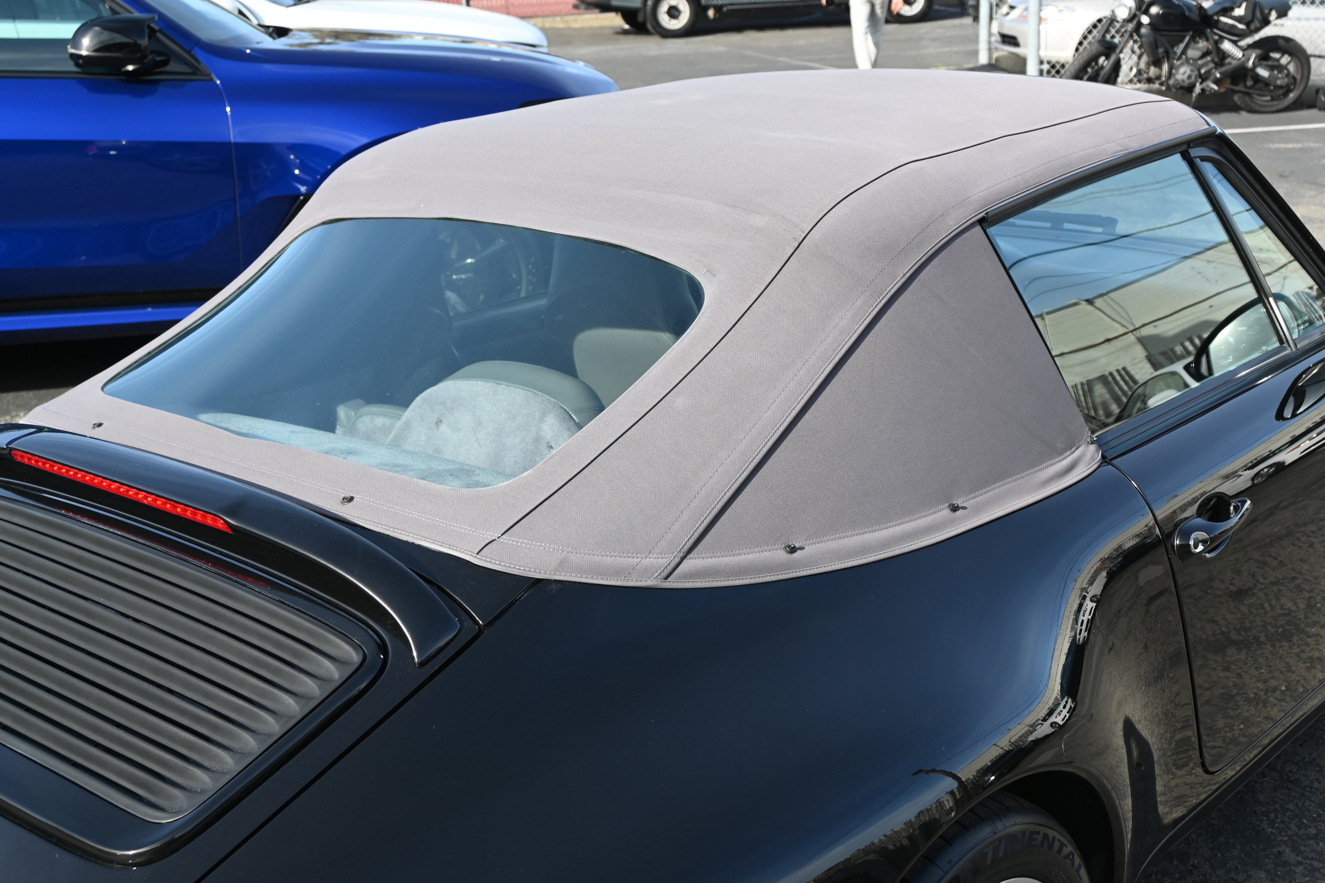 Used 1997 Porsche 911 Carrera 4 image 15