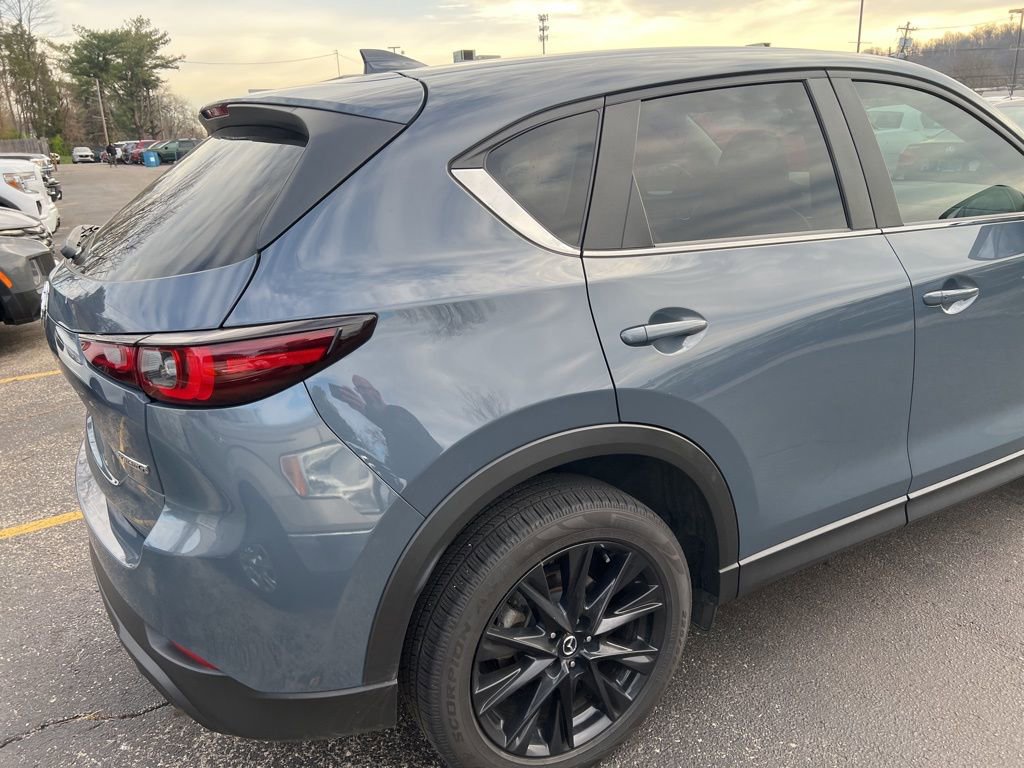 Used 2022 MAZDA CX-5 Carbon Edition image 4