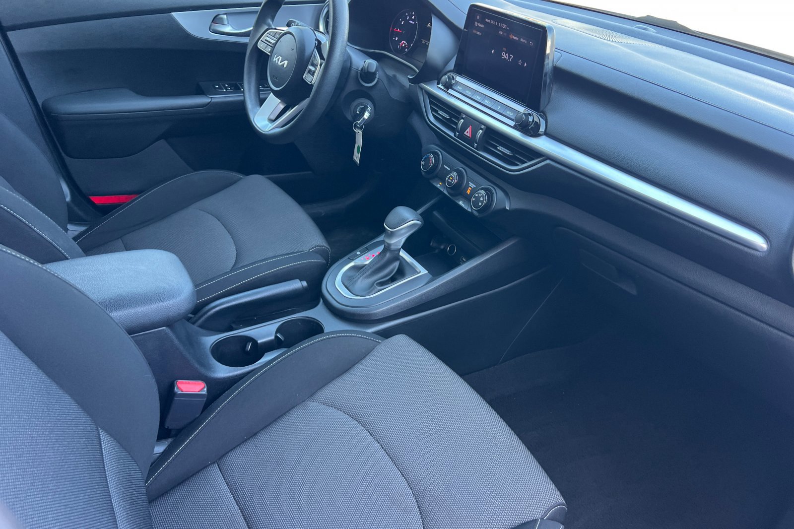 Used 2023 Kia Forte LXS image 15