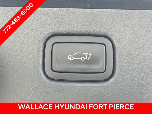 Used 2025 Hyundai Kona Limited FWD image 11