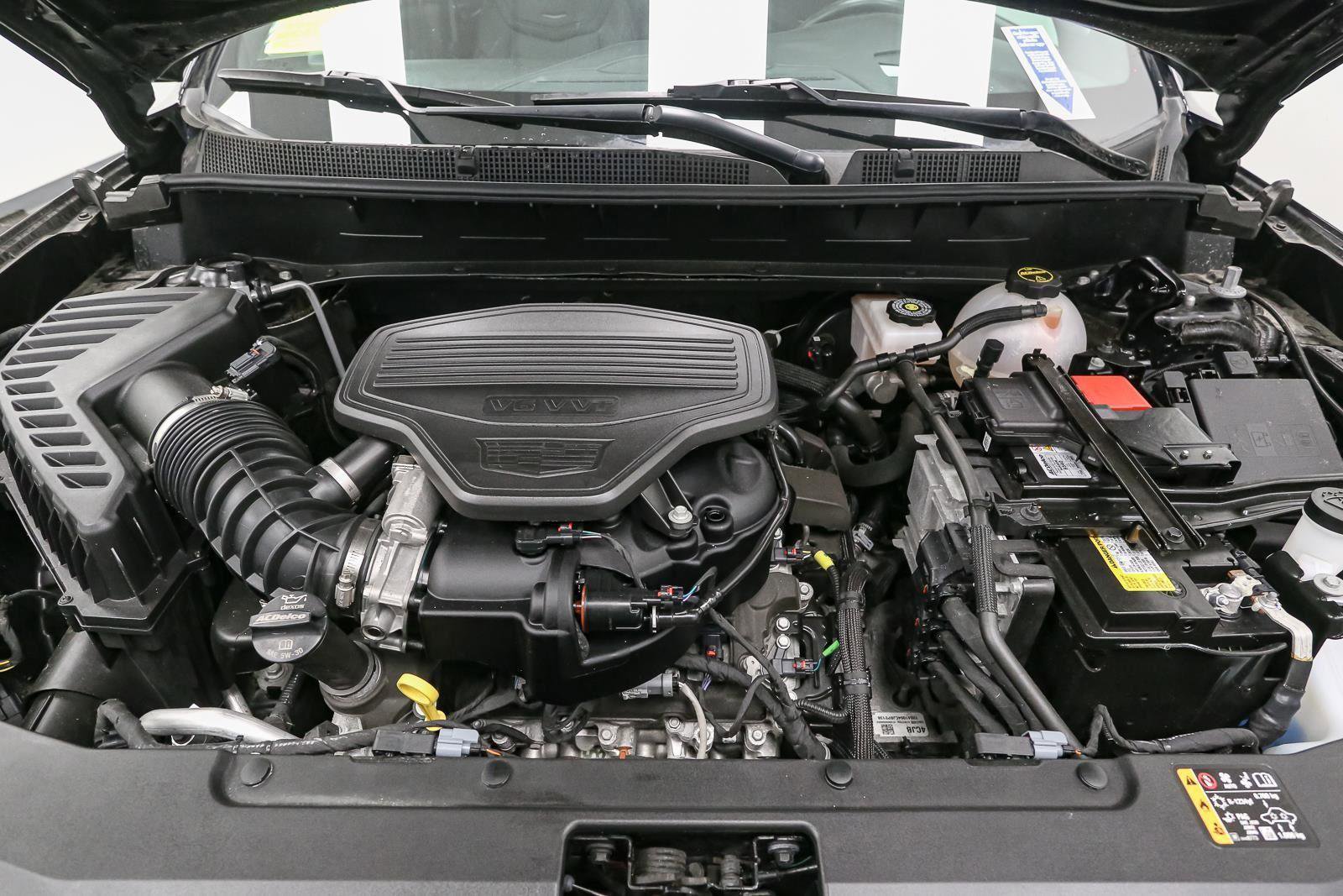 Used 2024 Cadillac XT6 Premium Luxury w/ Platinum Package image 17