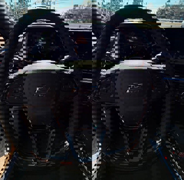 New 2026 Chevrolet Trax RS w/ Sunroof Package image 10