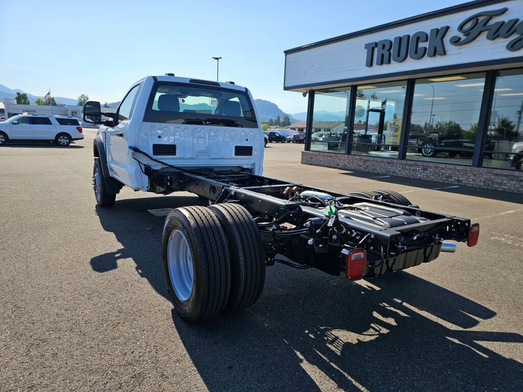 New 2025 Ford F600 2WD Regular Cab Super Duty w/ XL Chrome Package image 5