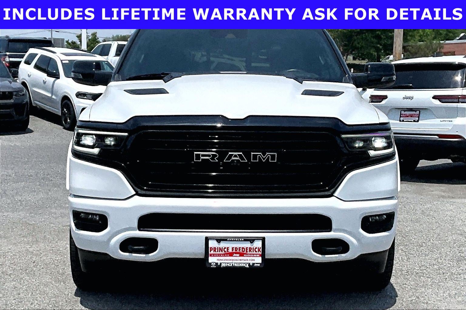 Used 2024 RAM 1500 Limited AWD/4WD image 2