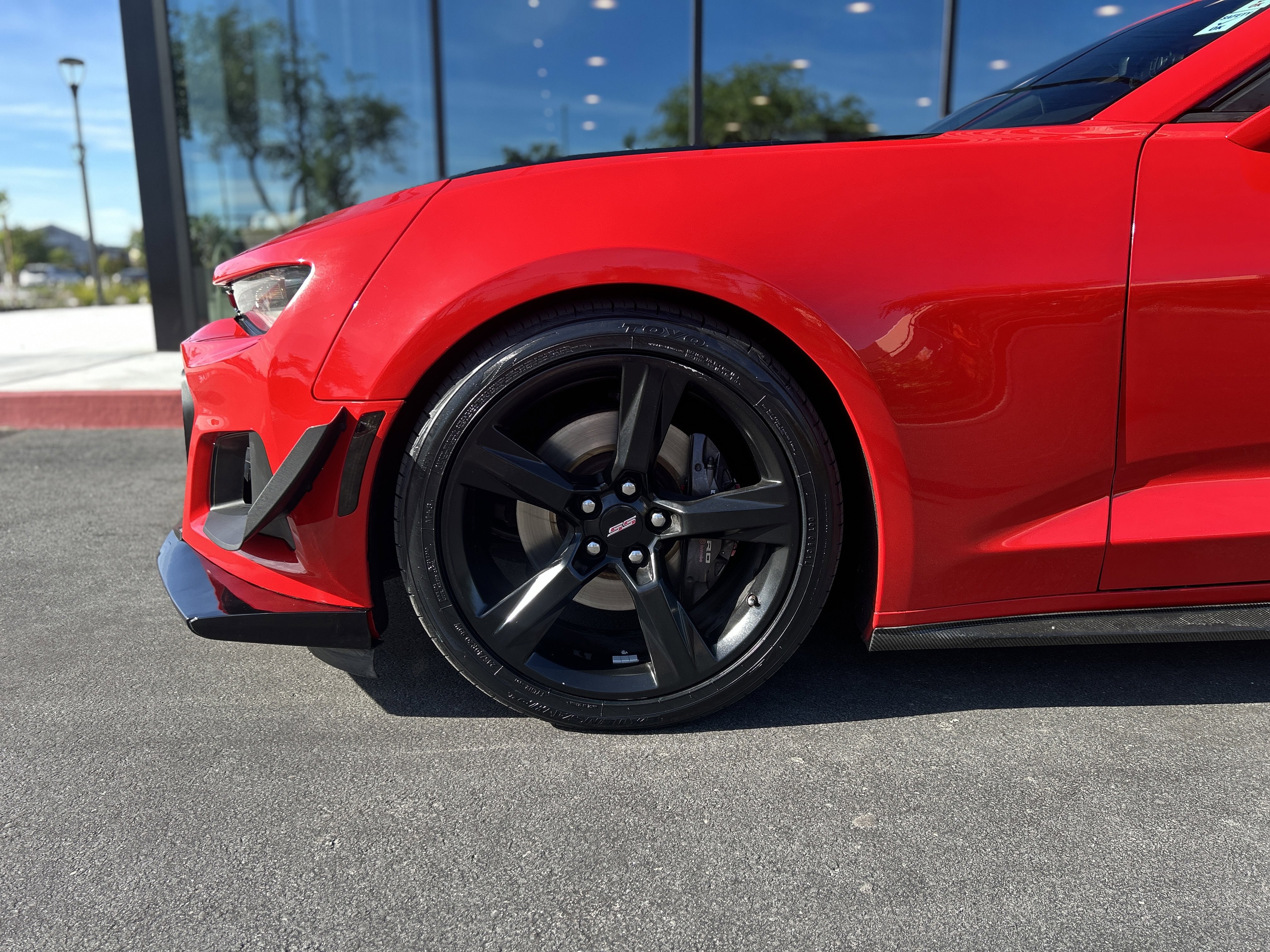 Used 2018 Chevrolet Camaro SS image 22