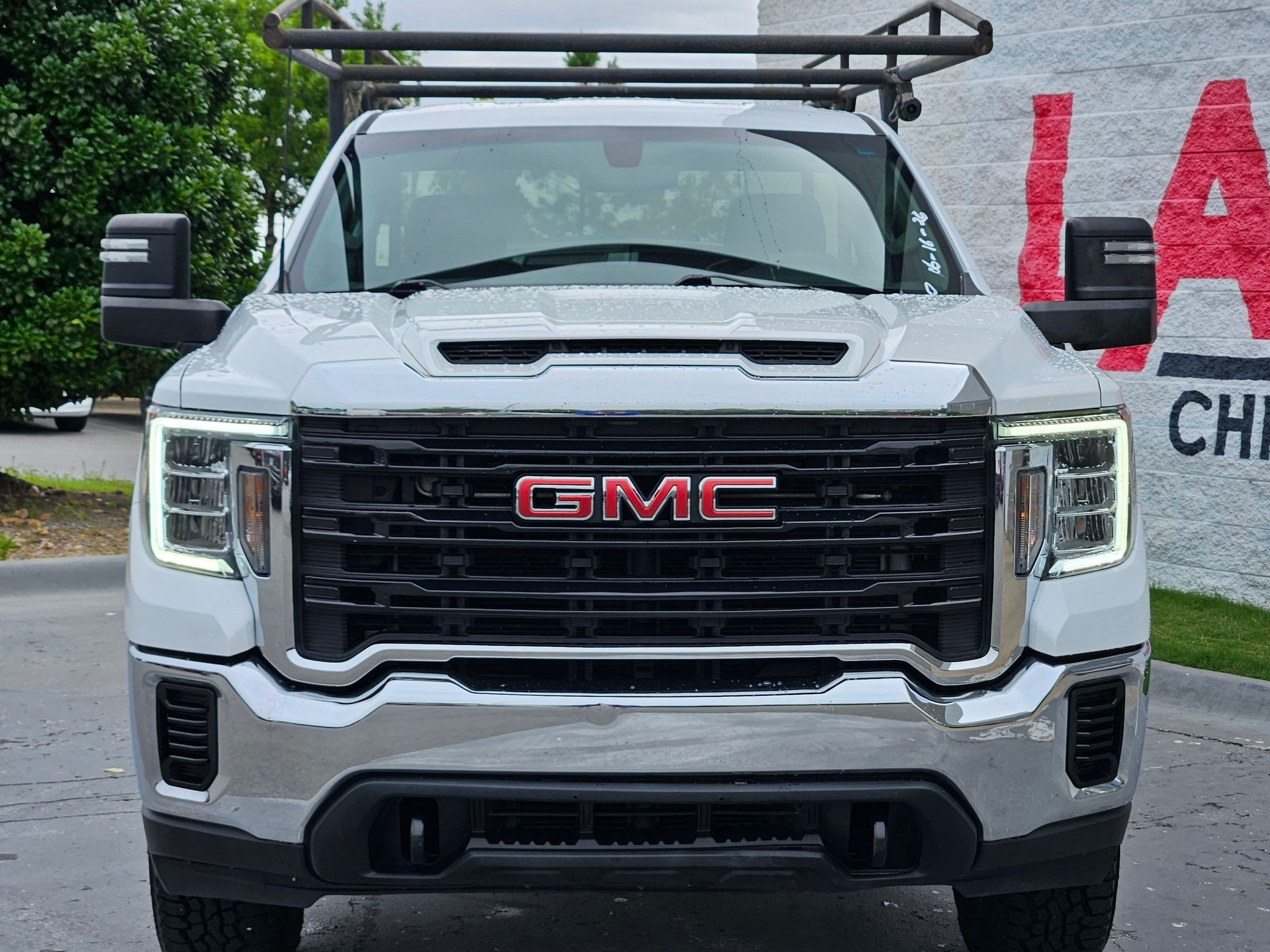 Used 2021 GMC Sierra 2500 2WD Regular Cab w/ Convenience Package image 2
