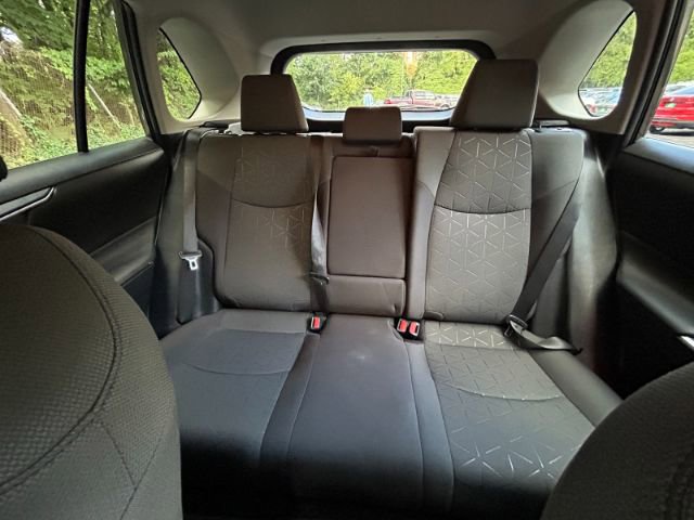 Used 2020 Toyota RAV4 XLE image 29