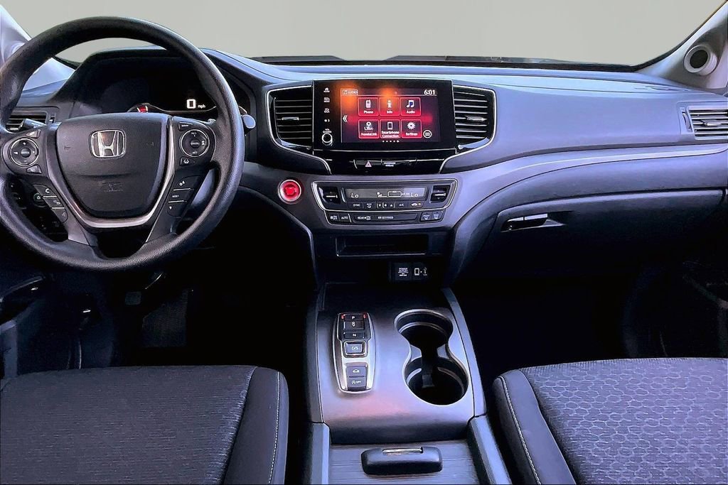 Used 2023 Honda Ridgeline Sport image 8