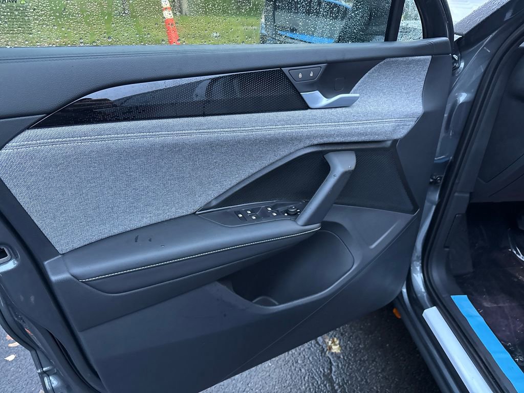 New 2025 Volkswagen Tiguan S image 5