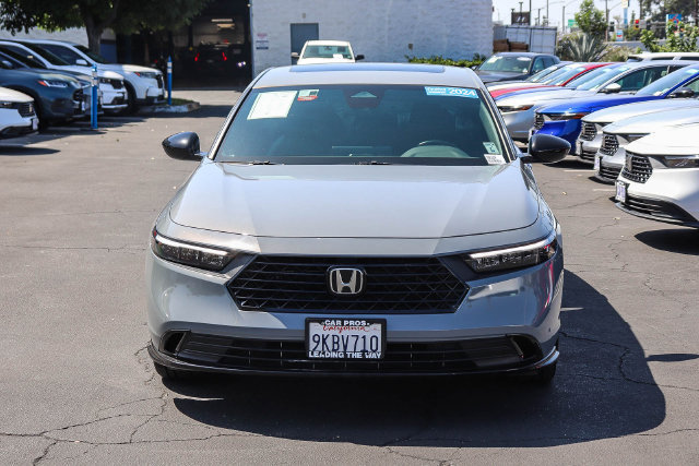 Used 2024 Honda Accord Sport image 3