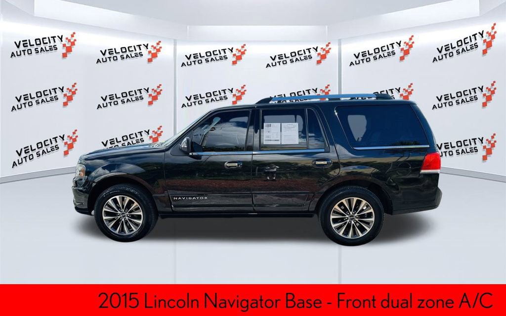 Used 2015 Lincoln Navigator 2WD image 6