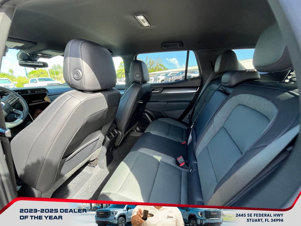 New 2026 GMC Terrain AT4 AWD/4WD image 12