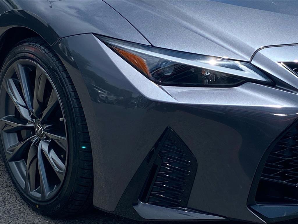 Used 2022 Lexus IS 350 F Sport w/ Accessory Package RWD image 6