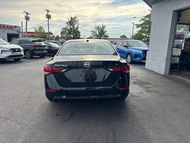 Used 2020 Nissan Sentra SV w/ Electronics Package FWD image 3