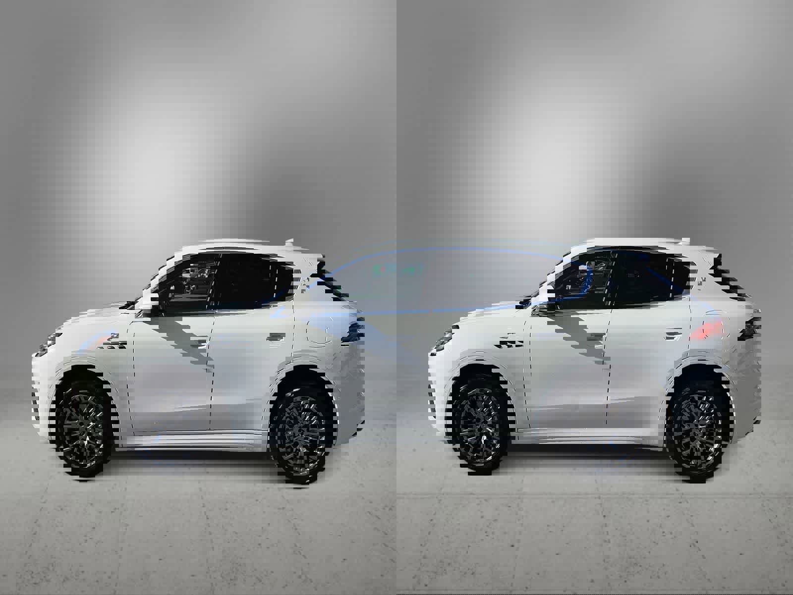 Used 2024 Maserati Grecale GT image 6