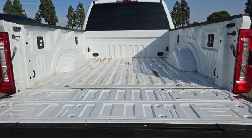 Used 2024 Ford F350 XL w/ 360-Degree Camera Package image 17