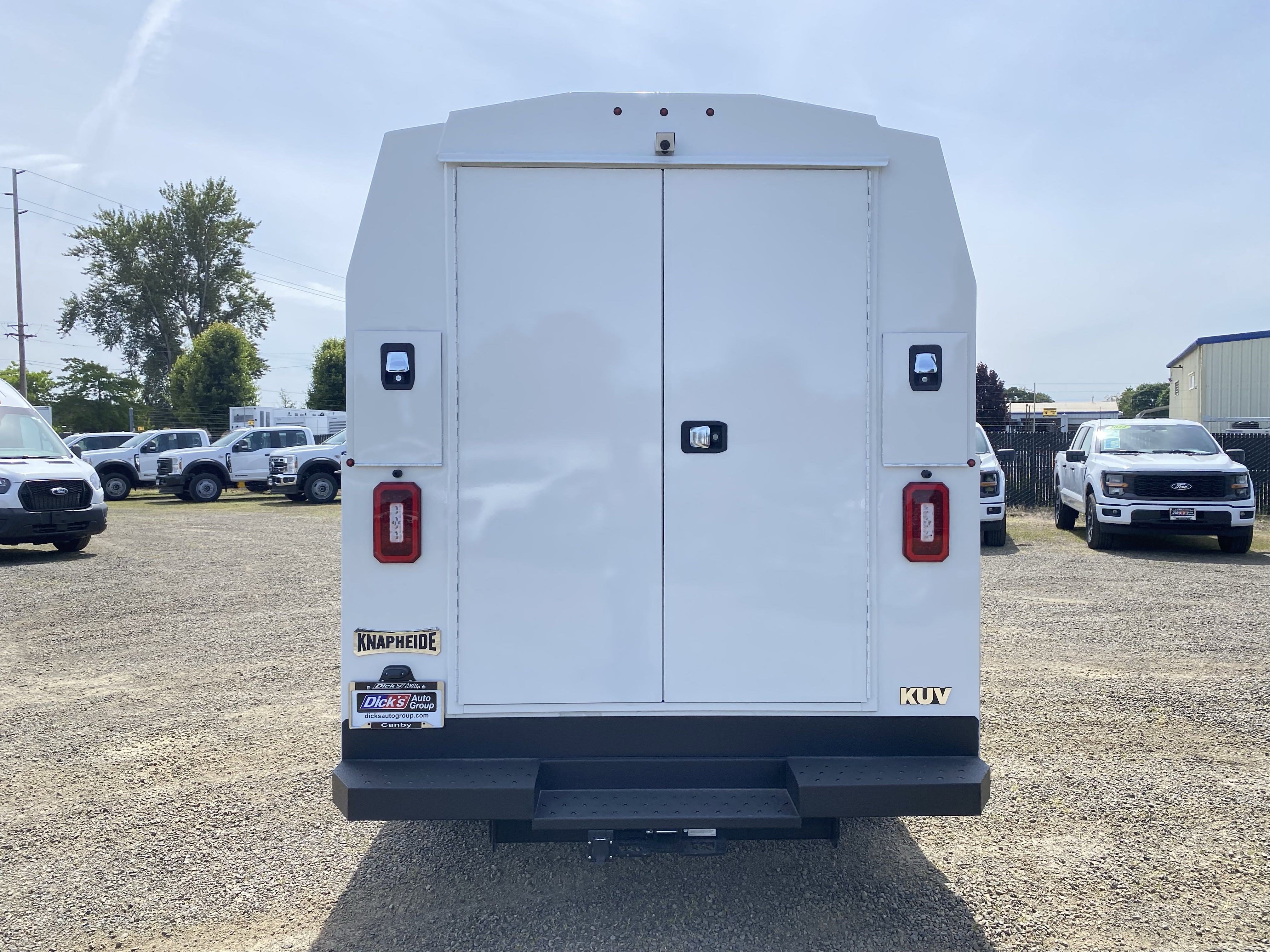 New 2026 Ford E-350 and Econoline 350 Super Duty w/ Power Equipment Group image 4