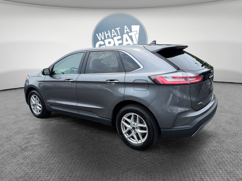 Used 2024 Ford Edge SEL AWD/4WD image 6