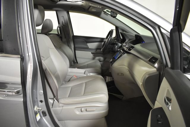 Used 2016 Honda Odyssey EX-L image 38