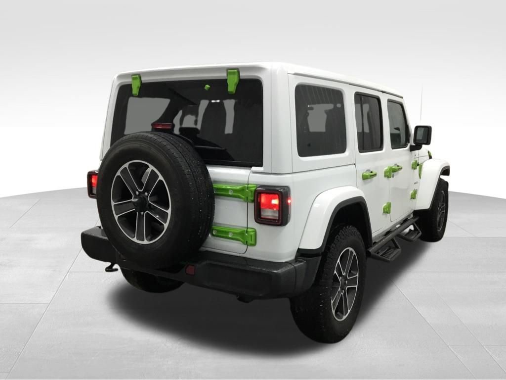 Used 2023 Jeep Wrangler Sahara image 14