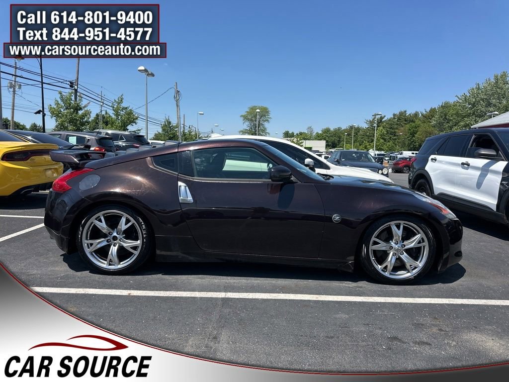 Used 2012 Nissan 370Z Touring w/ Sport Pkg RWD image 4