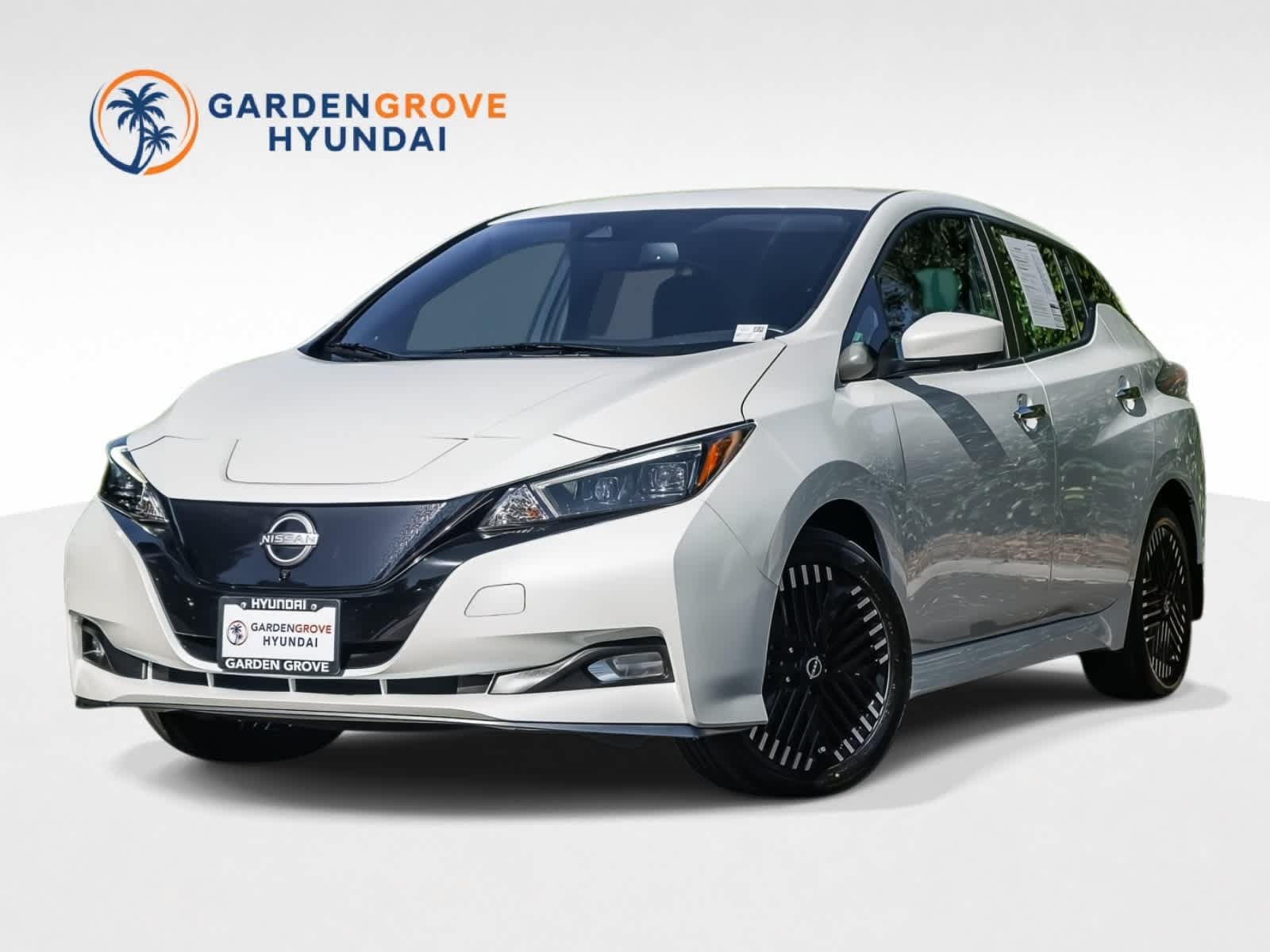 Used 2023 Nissan Leaf SV Plus